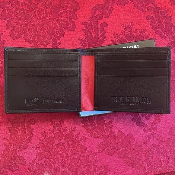 Brand New True Religion Genuine Leather Black Darkar Wallet w/ Desk Valet RFID - Picture 7 of 16